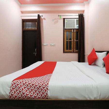 Oyo Hotel Aryan Galaxy Bhauli Екстериор снимка