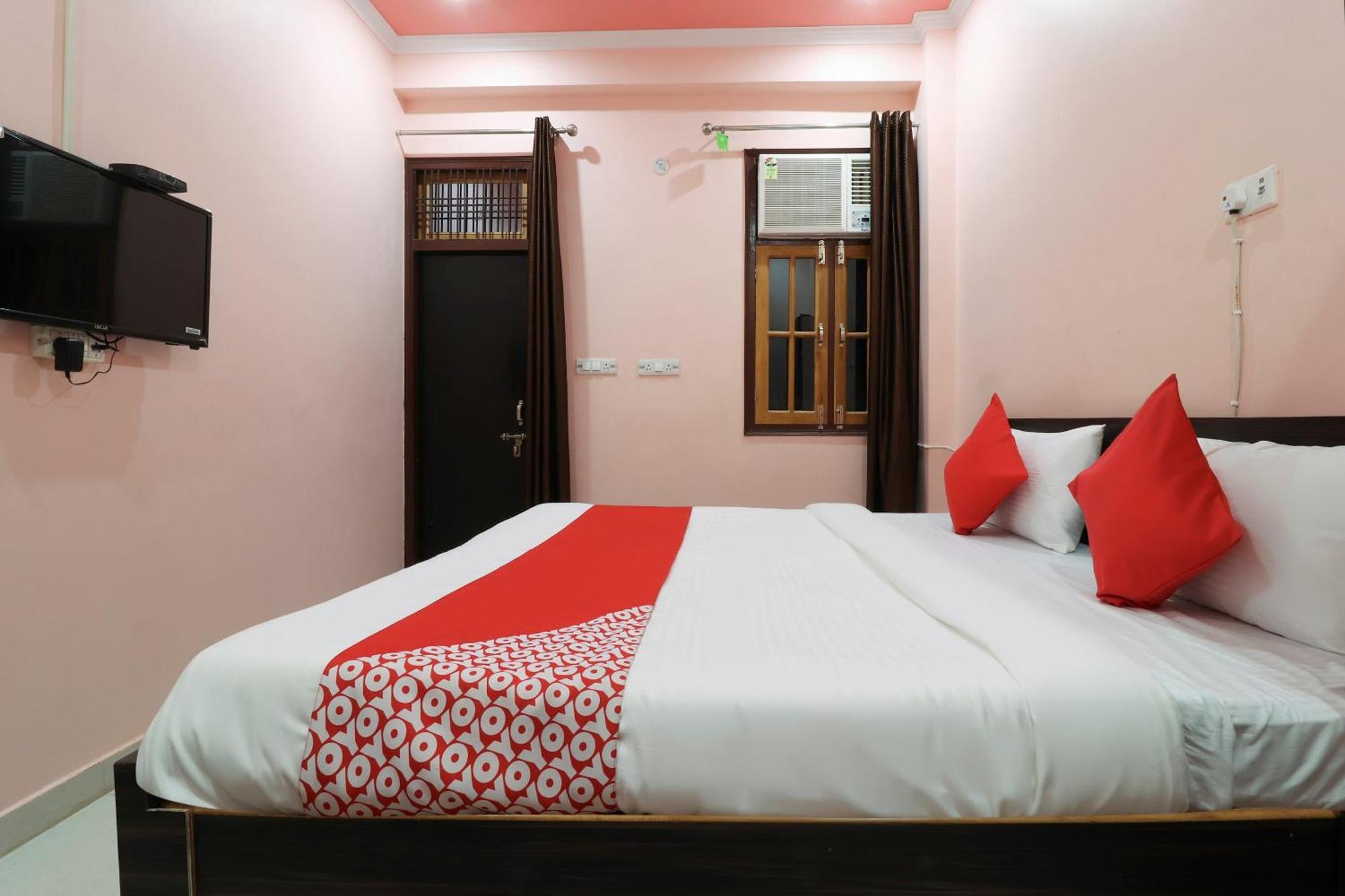 Oyo Hotel Aryan Galaxy Bhauli Екстериор снимка