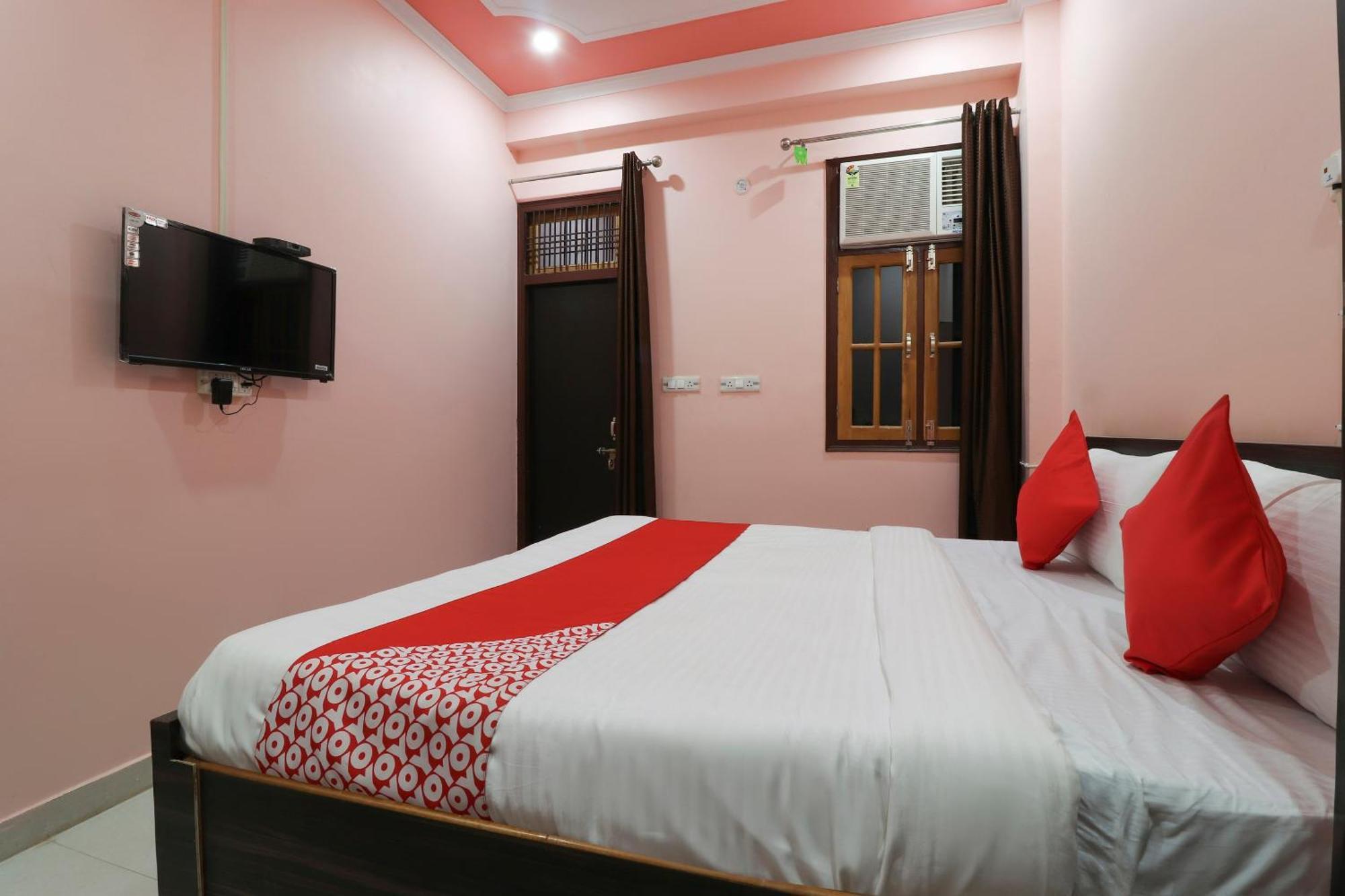 Oyo Hotel Aryan Galaxy Bhauli Екстериор снимка