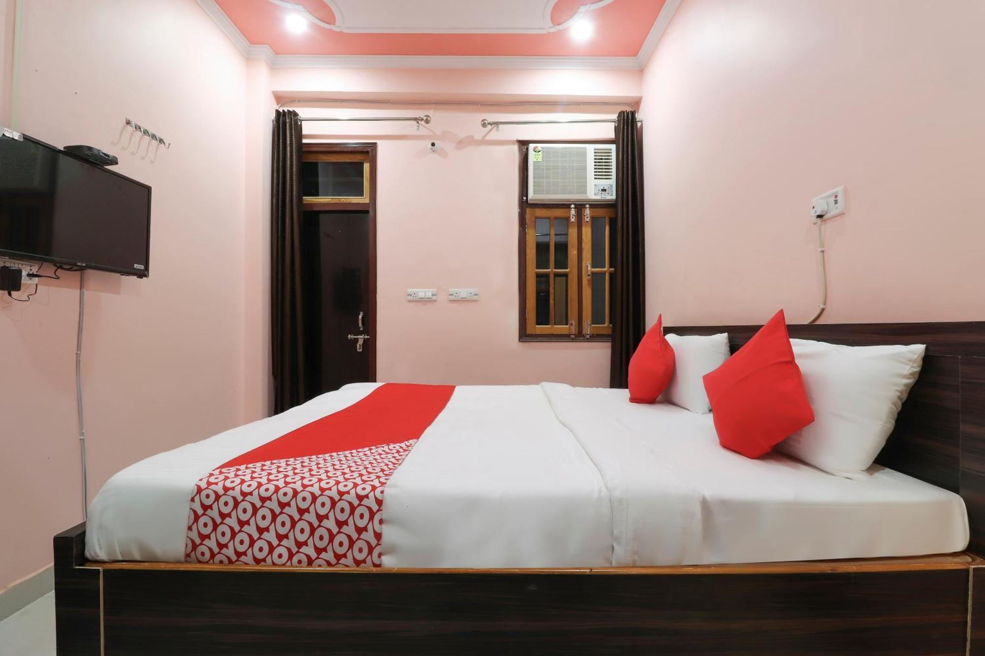 Oyo Hotel Aryan Galaxy Bhauli Екстериор снимка