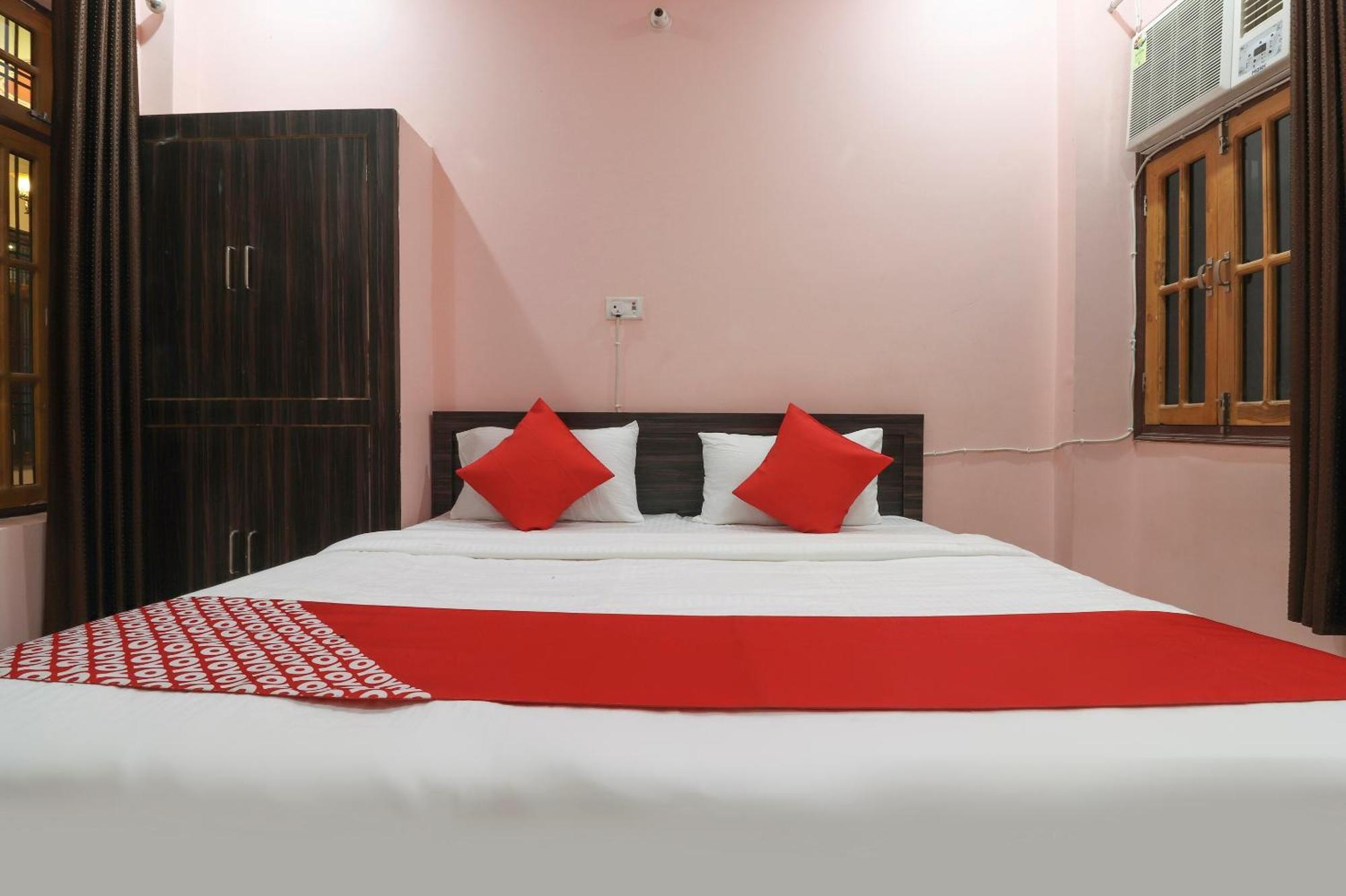 Oyo Hotel Aryan Galaxy Bhauli Екстериор снимка